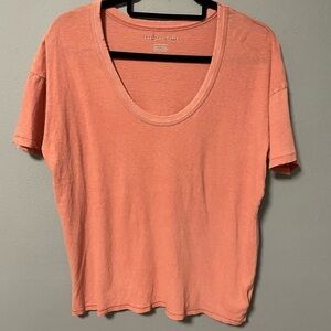 NWOT American Eagle oversized short sleeves distressed coral shirt. Size XS